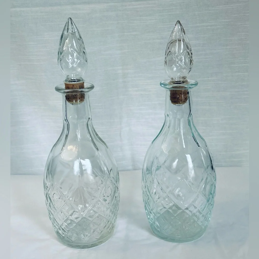 Vintage 1967 London‎ Winery Cut Glass Etched Glass Decanter Pair with Stoppers